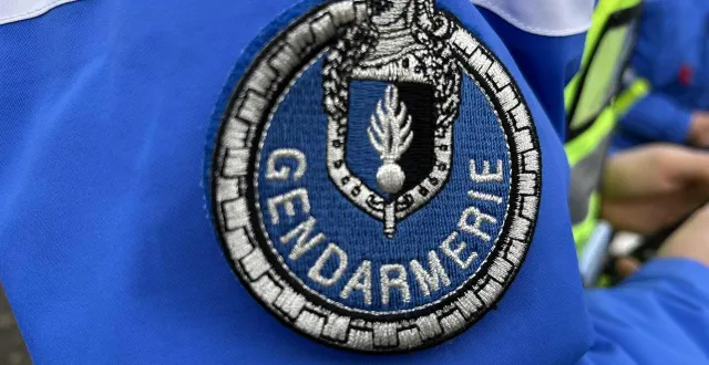 photo  les perquisitions menées par les gendarmes ont permis d’identifier le suspect du tir.  &copy;  co - jordan guerin-morin 