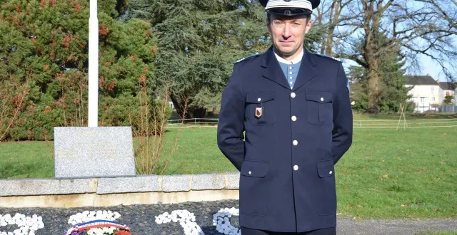 photo  le mans, mercredi 28 janvier 2026. le commandant olivier larvor est à la tête de 160 personnes à la crs 10.  &copy;  le maine libre 