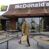 photo  ils s’installent jusque dans les campagnes : y a-t-il trop de restaurants mcdonald’s en france ? 