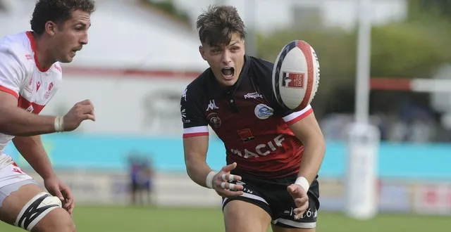 photo  paul marsan a inscrit le deuxième essai niortais en toute fin de rencontre.  &copy;  co - christophe bernard 