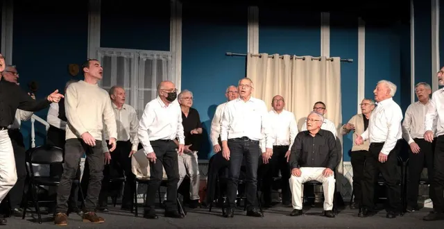 photo  les entonneurs, chœur d’hommes en concert.  &copy;  lanthe roper 