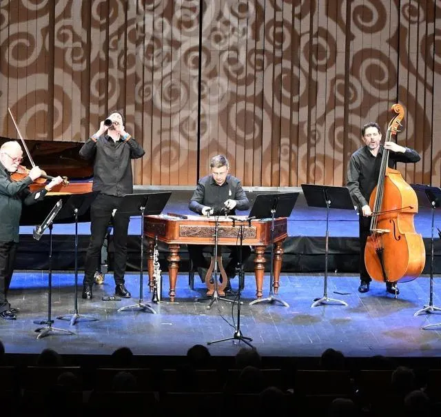 photo le sirba octet et ses influences d’europe de l’est.  ©  jérôme fouquet/ouest-france