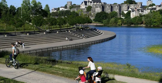 photo  angers figure toujours sur le podium du classement des villes et villages où il fait bon vivre, mais perd une place.  &copy;  photo archives courrier de l’ouest 