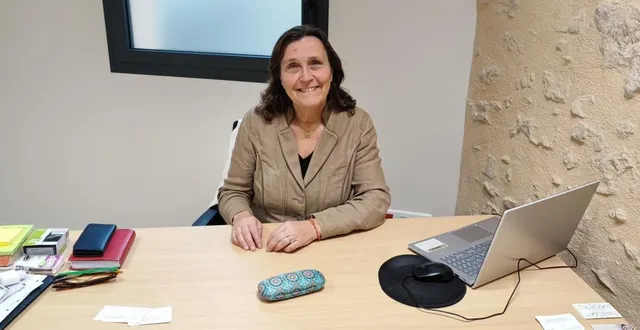 photo  psychologue, marie-laure barbé mellerio exerce au pôle santé de ceton.  &copy;  cdc collines du perche normand 