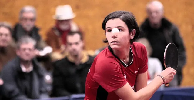 photo  la jeune alexia nodin (n°64), 15 ans, a failli créer la surprise face à jianan yuan (n°2) mais a fini par céder en cinq sets.  &copy;  archives le maine libre 