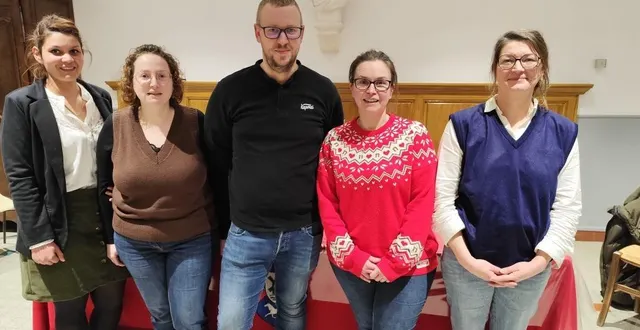 photo  mercredi soir, à la mairie, une réunion a été organisée afin de constituer un nouveau comité des fêtes.  &copy;  ouest-france 