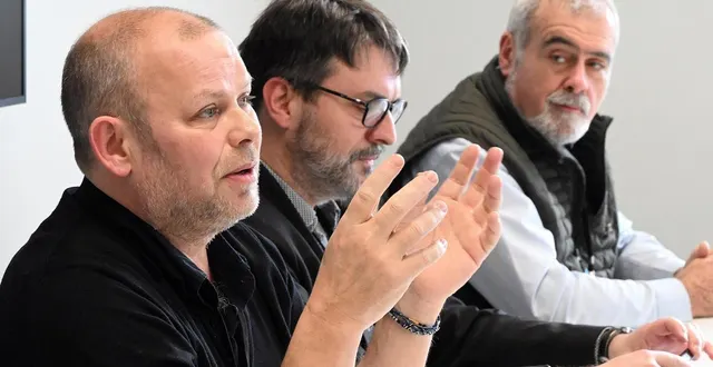 photo  françois gabory, administrateur de la folle journée, aymeric seassau, adjoint nantais à la culture, et denis caille, directeur de la cité des congrès.  &copy;  jérôme fouquet/ouest-france 