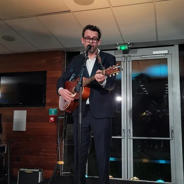 photo l’artiste alexis hk a proposé un showcase au public.  ©  ouest-france