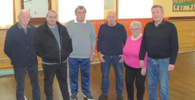 photo  quelques membres du bureau avec thierry suire (à droite), le président de la société.  &copy;  ouest-france. 