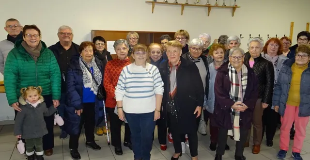 photo  les adhérents ont partagé la galette des rois jeudi 15 janvier.  &copy;  co 