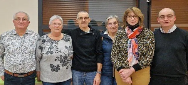 photo  le nouveau bureau du comité des fêtes d’aubigné-racan.  &copy;  comité 