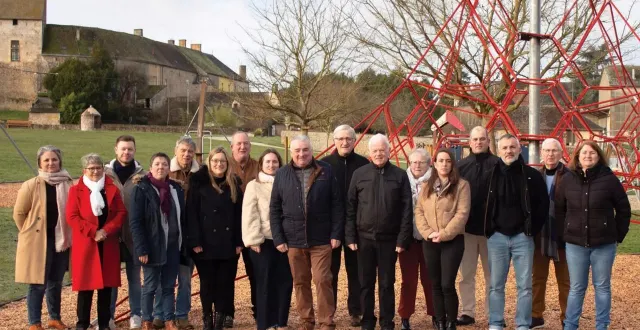 photo  l’équipe de la liste, quasiment au complet.  &copy;  m. lesourd 