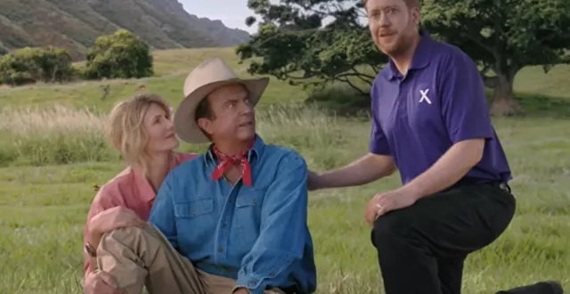 photo  sam neill et laura dern retrouvent leur rôle de « jurassic park » pour les besoins d’une publicité pour l’opérateur américain xfinity.  &copy;  capture d’écran youtube xfinity 