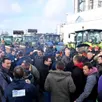 photo en janvier 2024, une centaine d’agriculteurs s’étaient déplacés devant l’usine lactalis de domfront-en-poiraie, dans l’orne.