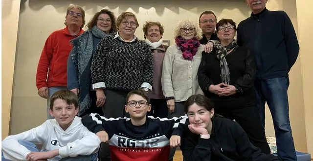 photo  les comédiens de la troupe de théâtre répètent le mardi et le jeudi, à la salle des fêtes avant le lancement du festival de théâtre, du 27 février au 15 mars.  &copy;  ouest-france 