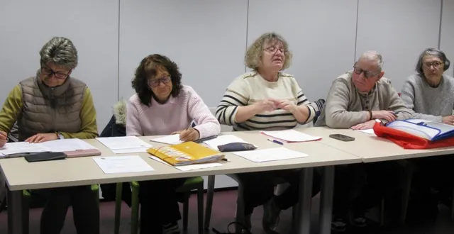 photo  les membres de bureau du comité des fêtes ont fait un rapport de l’année passée et présenté les nouvelles activités 2026.  &copy;  le maiine libre 