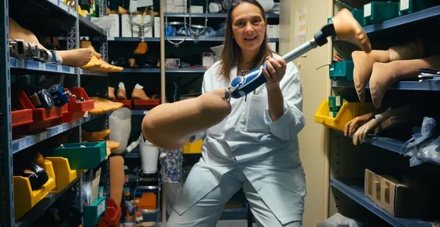 photo  «dis-moi sur quel pied tu danses», un film de philippe ménard.  &copy;  philippe ménard 