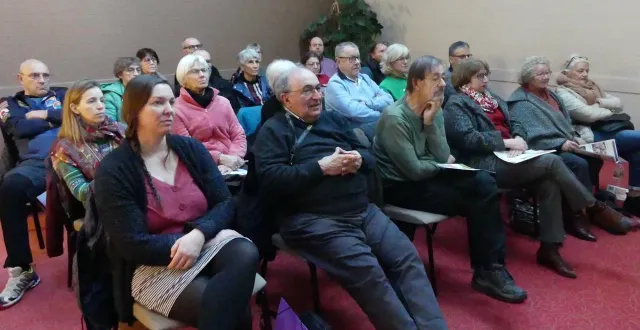 photo  les adhérents sont venus nombreux découvrir les projets de l’association.  &copy;  le maine libre 