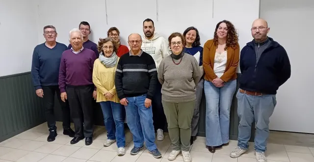 photo  la « liste d’entente pour tassillé » conduite par gaëtan vallée (2e à partir de la gauche au premier plan).  &copy;  le maine libre 