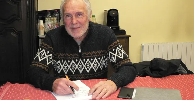 photo  dominique chauvin, président démissionnaire, a plein d’idées d’animations artistiques pour ce petit village.  &copy;  ouest-france 