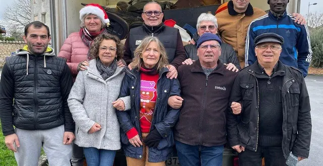 photo  toujours prêts à collecter pour emmaüs.  &copy;  co 