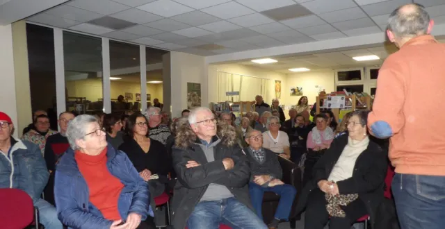 photo  la soirée marcel derulle a attiré pas moins de 70 participants.  &copy;  le maine libre 