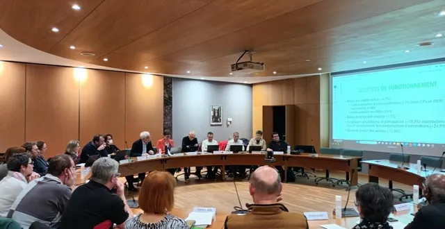 photo  en 2026, les objectifs stratégiques porteront sur la stabilité du taux d’imposition, la qualité du service public, la tranquillité publique et la transition écologique.  &copy;  ouest-france 