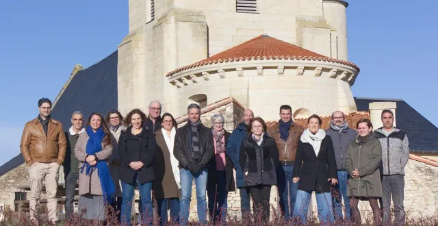 photo  la liste menée par michaël prudhomme à saint-léger-de-montbrun. henri thomazeau est absent sur cette photo.  &copy;  document remis – michaël prudhomme 