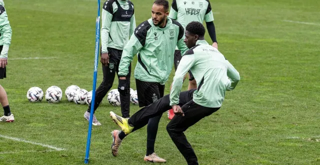 photo  les canaris à l’entraînement ce jeudi 5 février.  &copy;  baptiste mura 