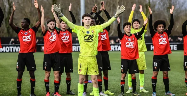 photo  les jeunes du stade rennais, club tenant du titre de la coupe gambardella.  &copy;  yannick giraud 