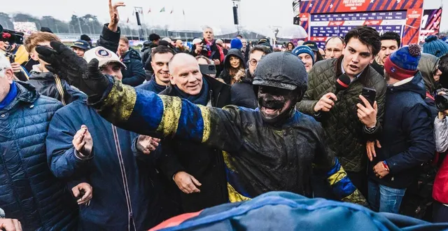 photo  vainqueur surprise du prix d’amérique legend race, le driver manchois franck nivard va tenter de s’offrir un doublé rare dans le prix de france avec le cheval calvadosien hokkaïdo jiel.  &copy;  justin picaud / ouest-france 