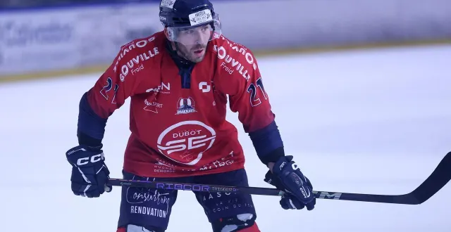 photo  contre mont-blanc, quentin berthon permettait aux drakkars de caen de doubler la mise dès la 13e minute de jeu.  &copy;  marc olejnik 