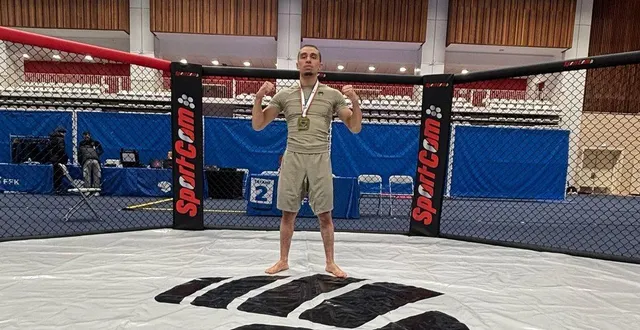 photo  une première à l’aspc karaté ponts-de-céais, avec le titre de champion de france de najib baa.  &copy;  co 