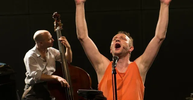 photo  thierry romanens et le trio format a’3.  &copy;  mairie d’avrillé 