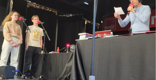 photo  de g. à dr : gabrielle, simon et nicolas stoufflet.  &copy;  le maine libre 