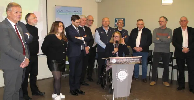 photo  un moment avec élus et personnel pour démarrer 2026.  &copy;  le maine libre 