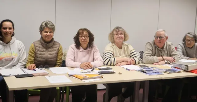 photo  justine chabert (à gauche) rejoint le bureau du comité des fêtes.  &copy;  olivier calippe 