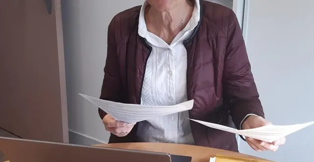 photo  annie-claude besson, dont le mandat d’élu va bientôt prendre fin, a animé le débat d’orientation budgétaire, appelé à éclairer les élus avant le vote du budget le 5 mars prochain.  &copy;  ouest-france 