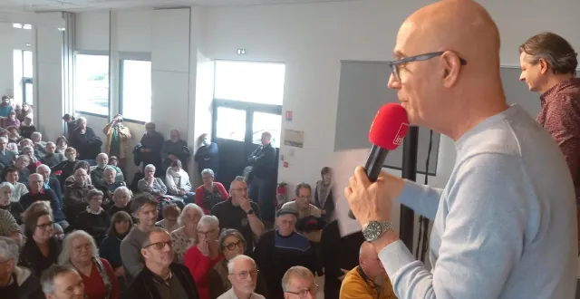 photo  nicolas stoufflet et yann pailleret lors des sélections du jeu à 15 heures.  &copy;  le maine libre 