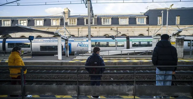 photo  le trafic des trains est perturbé sur une ligne des pays de la loire ce vendredi matin.  &copy;  le maine libre - denis lambert 