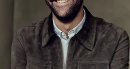 actu cin&eacute;ma  après « au nom de la terre », le réalisateur édouard bergeon consacre son nouveau film « rural » à l’éleveur jérôme bayle, figure dans le mouvement des agriculteurs de 2024. 