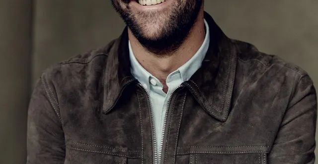 photo  après « au nom de la terre », le réalisateur édouard bergeon consacre son nouveau film « rural » à l’éleveur jérôme bayle, figure dans le mouvement des agriculteurs de 2024.  &copy;  crédit photo : thomas lavelle jour2fête 