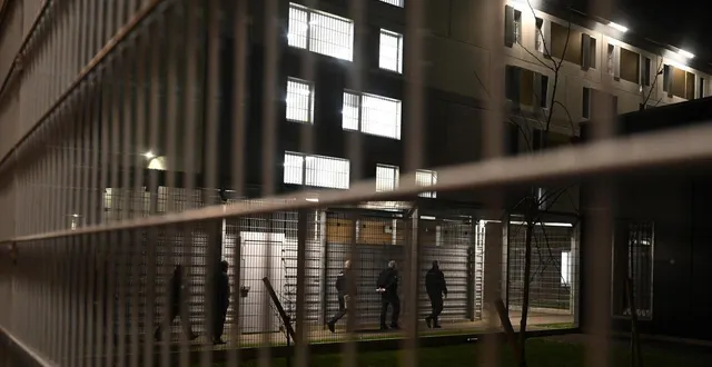 photo  opération de fouille xxl des cellules de détenus du centre pénitentiaire de caen-ifs, le 15 décembre 2025.  &copy;  vincent michel / ouest-france 