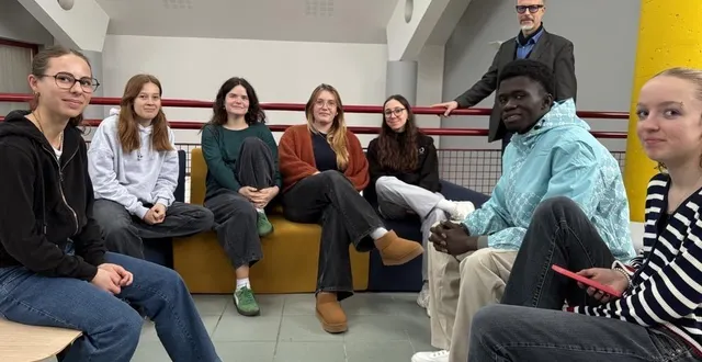 photo  ces étudiants d’alençon vont participer au festival du film expérimental.  &copy;  ouest-france 