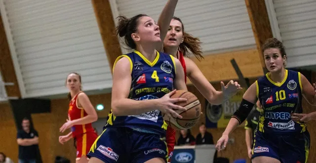 photo  noëllie macé est la capitaine de la csg.  &copy;  archive ouest-france 