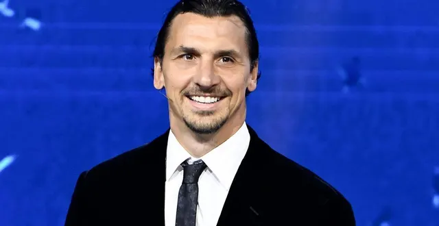 photo  zlatan ibrahimovic a défilé avec la flamme olympique dans les rues de milan.  &copy;  frederic dides/afp 