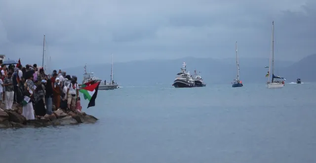 photo  la flottille global sumud présente dans le port de sidi bou said à tunis, en tunisie, le 10 septembre 2025.  &copy;  mohamed mdalla / archives anadolu via afp 