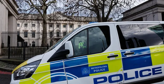 photo  vendredi 6 février 2026, la police britannique a annoncé avoir perquisitionné deux logements. photo d’illustration.  &copy;  david cliff / nurphoto via afp 