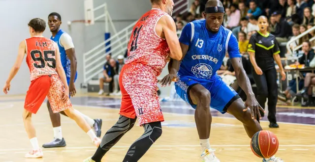 photo  benké diarouma et cherbourg doivent absolument gagner face au dernier de n2m.  &copy;  archives christian jézéquel 