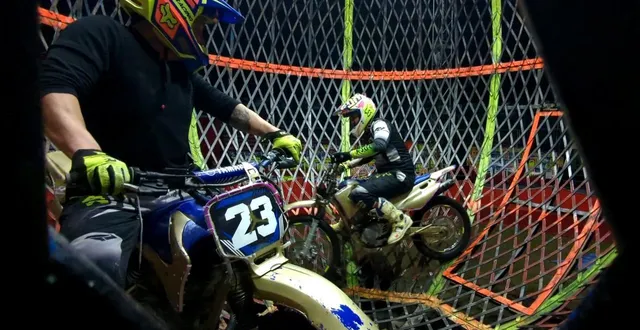 photo  les obandos, au cirque zavatta.  &copy;  co - robin peter 